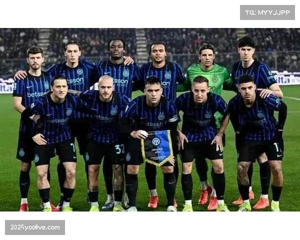 国际米兰2-0完胜克雷莫内塞,泽林斯基世界波建功 国际米兰2-0完胜克雷莫内塞,泽林斯基世界波建功